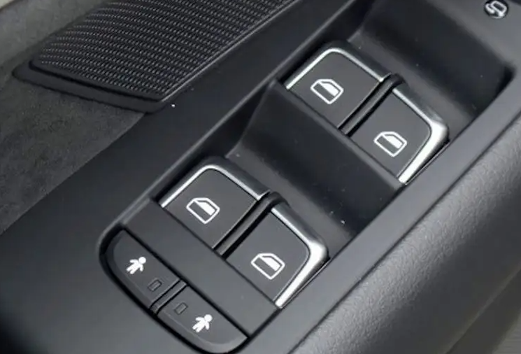 激光打標(biāo)機(jī)在汽車零件上的應(yīng)用有哪些？  第2張