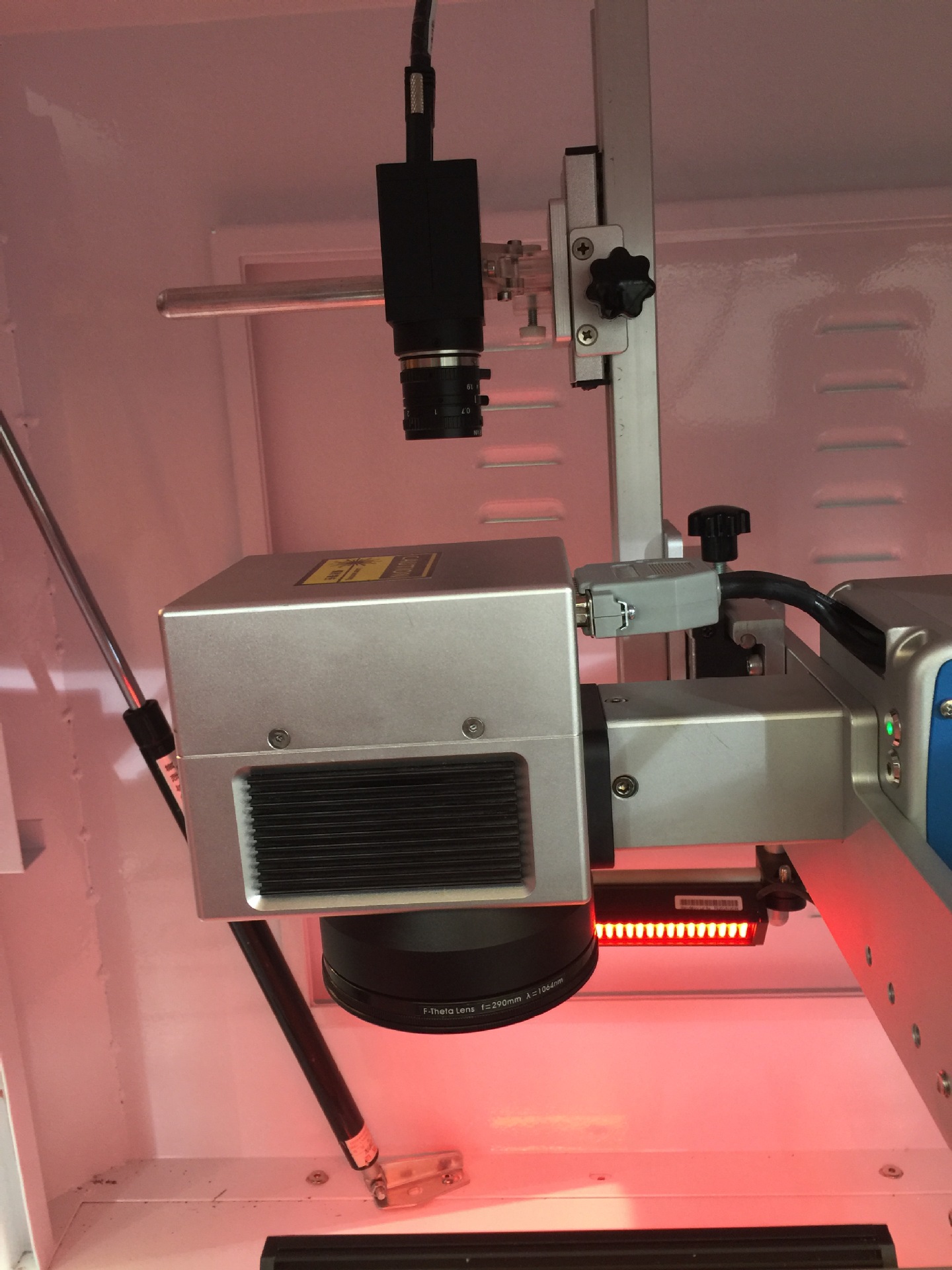 視覺打標機(自動貼標機視頻)