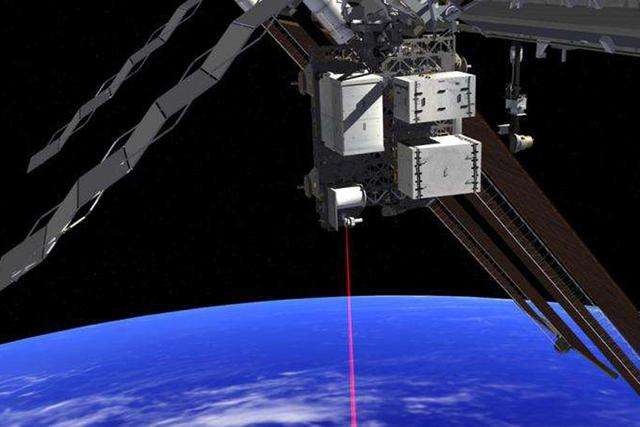 激光效率(激光的電光轉(zhuǎn)換率是多少)